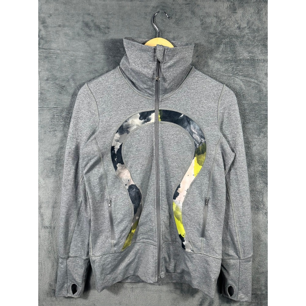 Lululemon In stride Jacket Heathered Grey Floral Logo Full Zip Thumbholes Womens